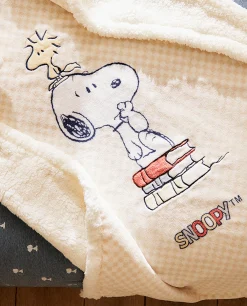 Peanuts™ Faux Shearling Blanket