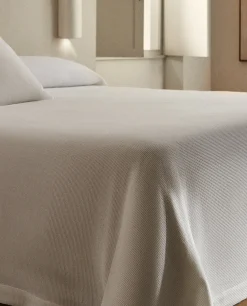 Pique Bedspread