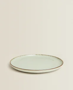 Porcelain Dinner Plate With Antique Finish Rim