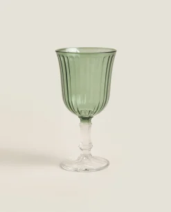 Raised Design Wine Glass
