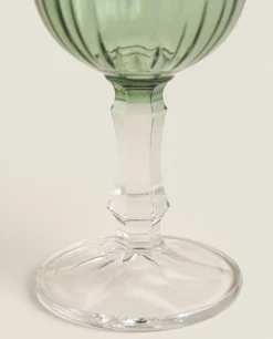 Raised Design Wine Glass