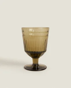 Raised Design Wine Glass
