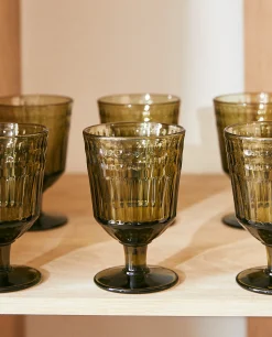 Raised Design Wine Glass