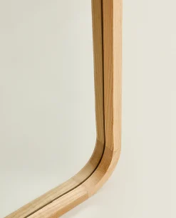 Round Full-Length Mirror With Frame