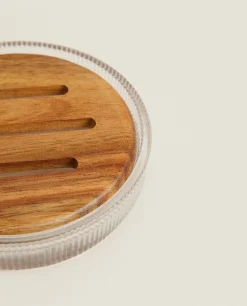 Round Soap Dish With Raised Design