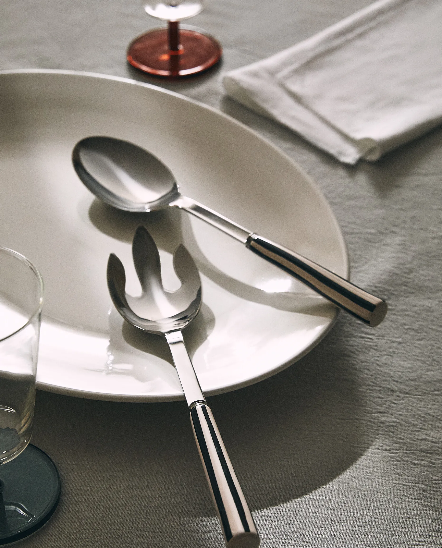 Set Of Striped Serving Sets (2 Units)