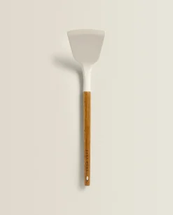 Silicone And Wooden Spatula