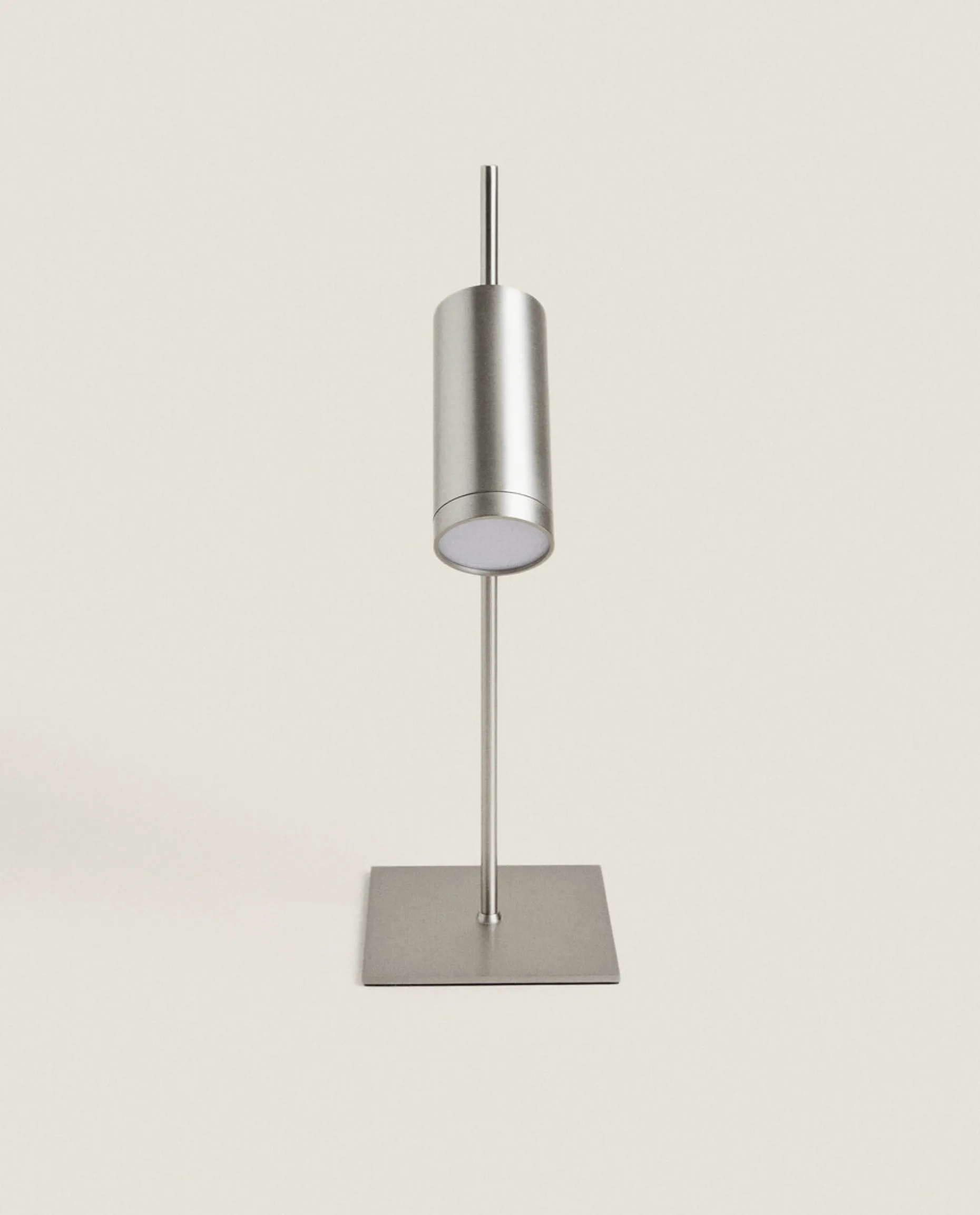 Silver Metal Usb Rechargeable Desk Lamp