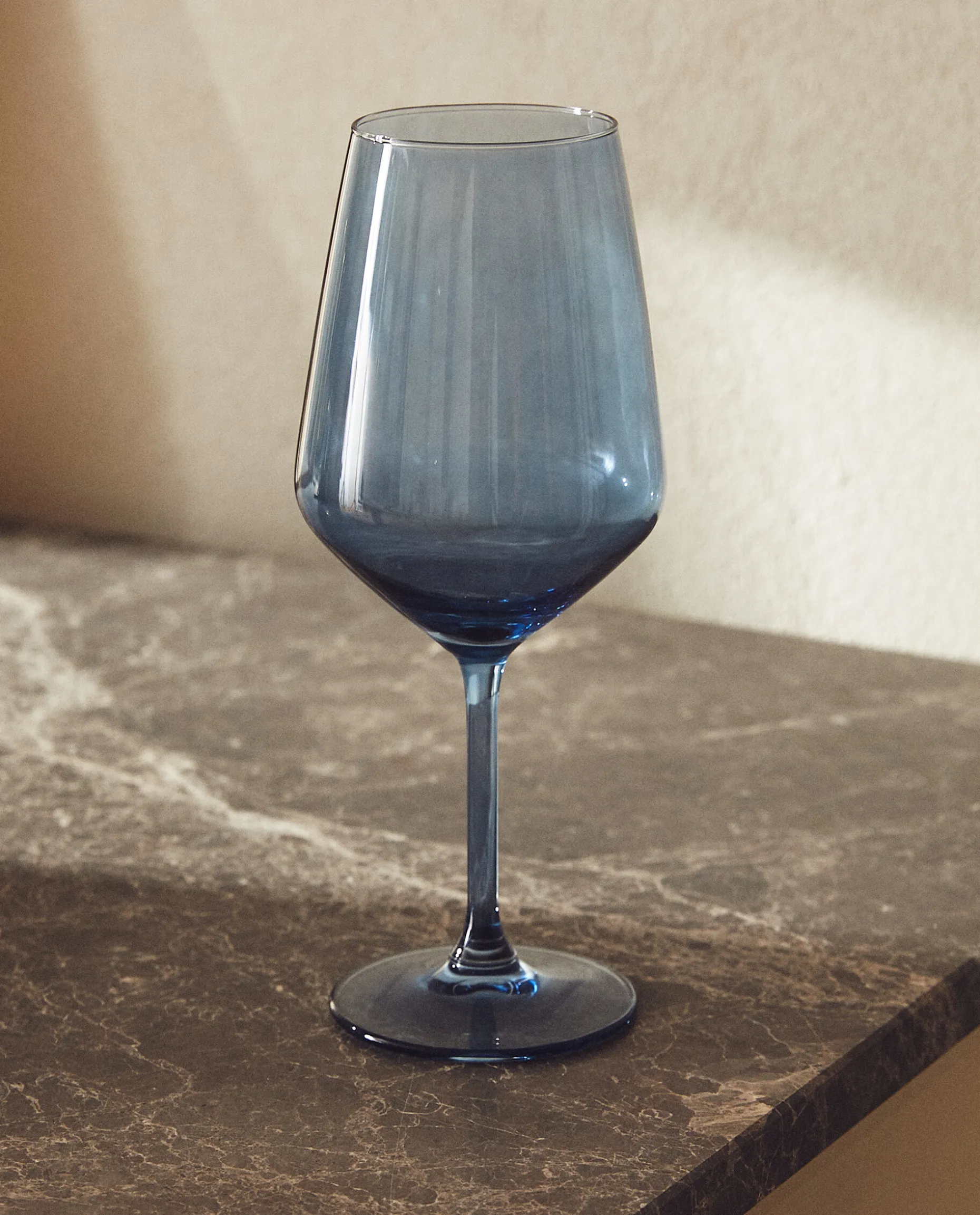 Smooth Wine Glass
