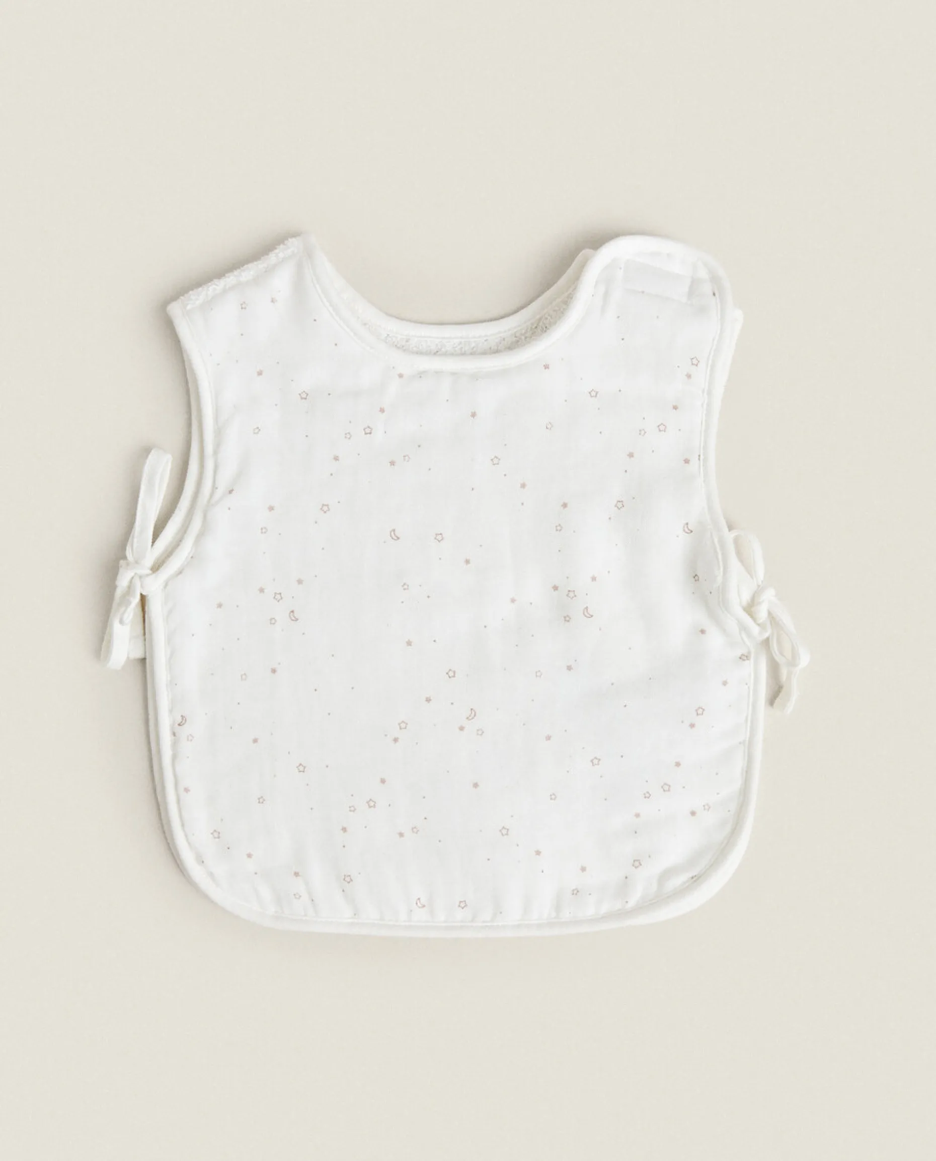 Star Crepe Bib