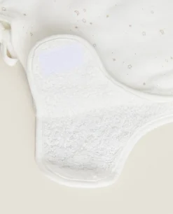 Star Crepe Bib