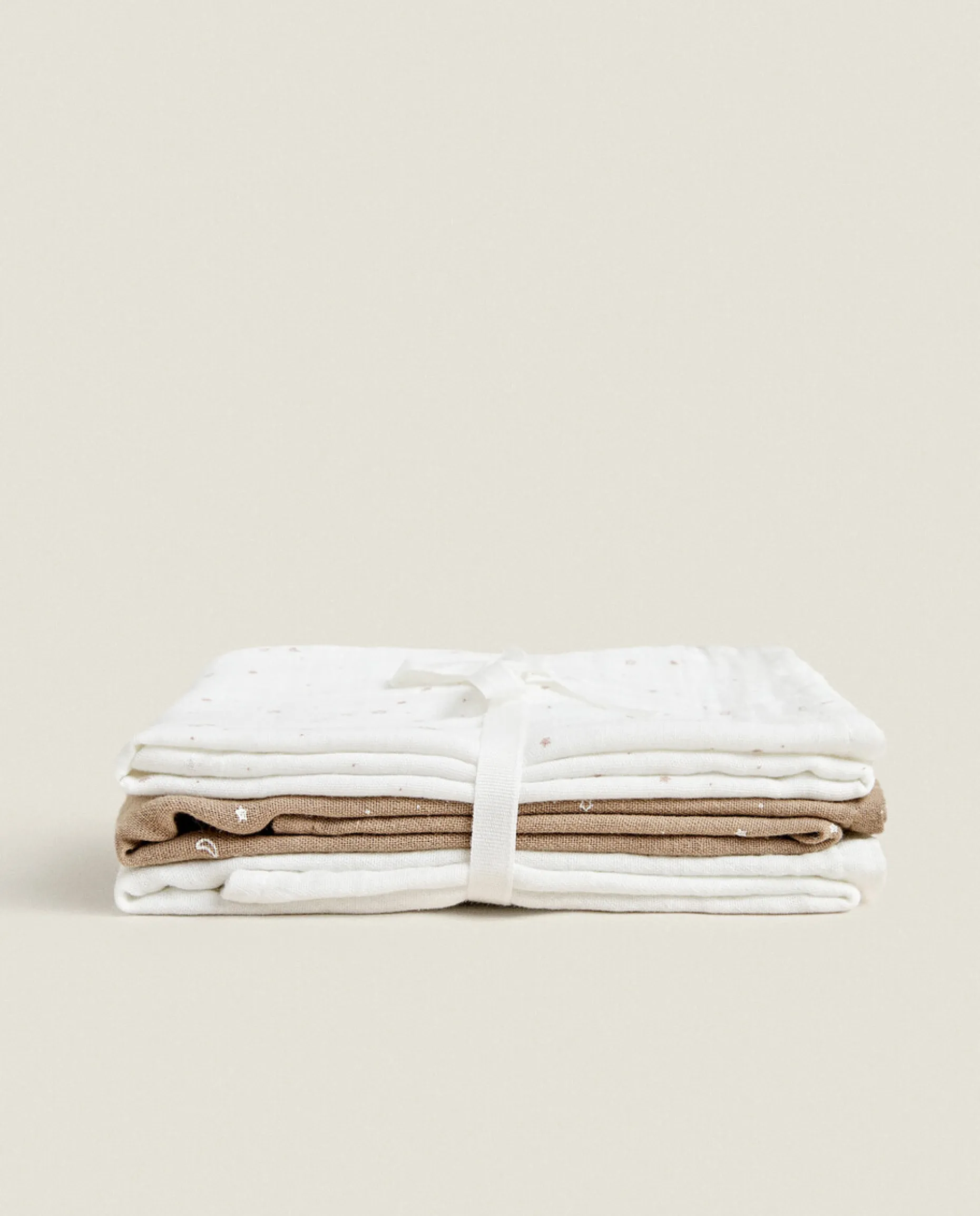 Star Print Muslin Cloths (Pack Of 3)