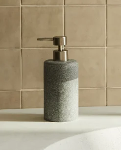 Stone Resin Dispenser