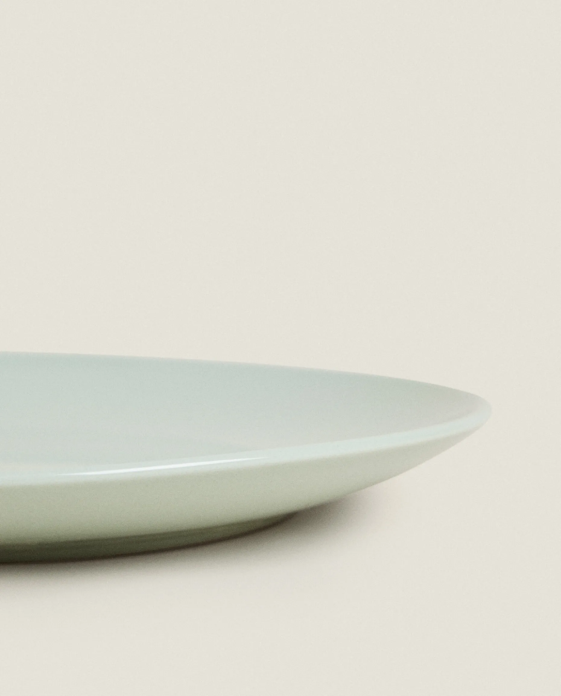 Stoneware Dinner Plate