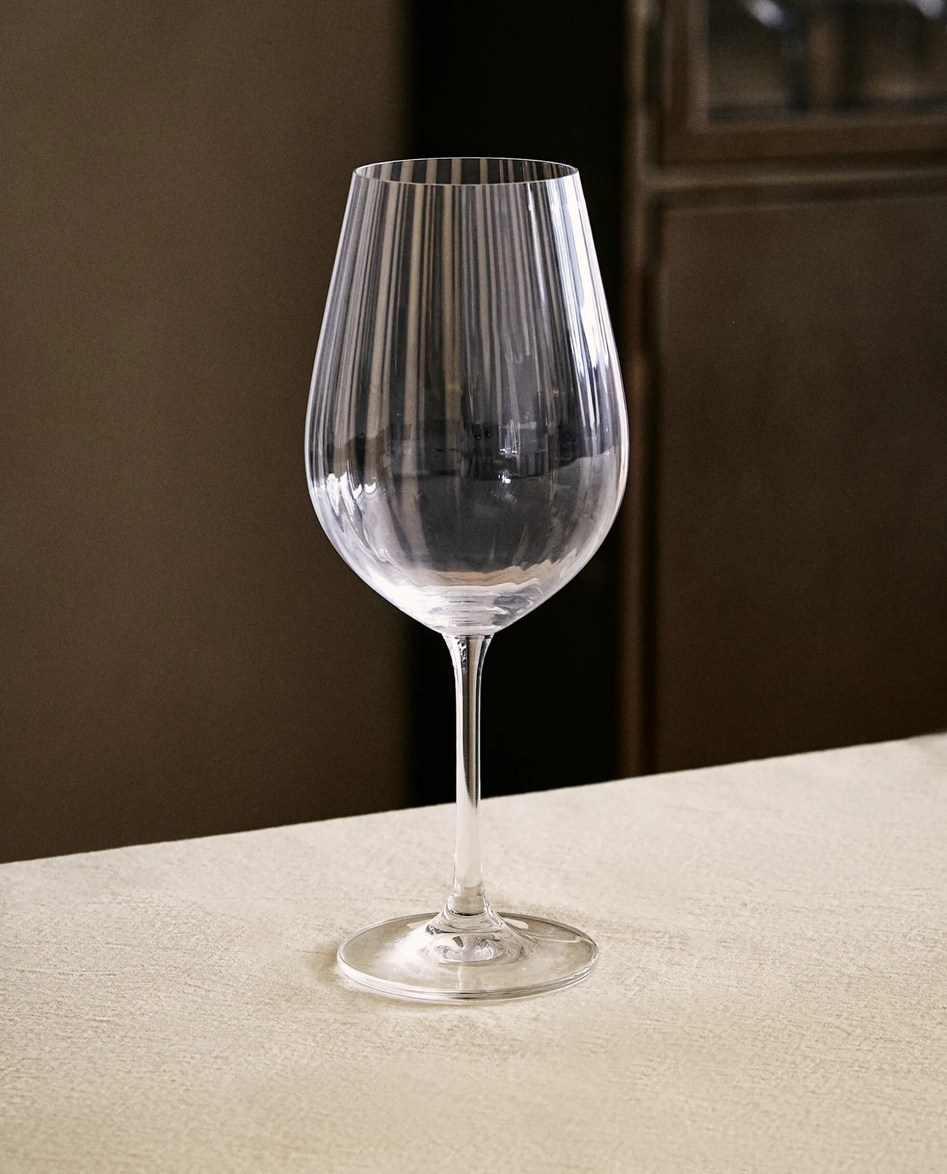 Textured Crystalline Wine Glass