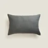 Throw Pillow Cover With Overlocking