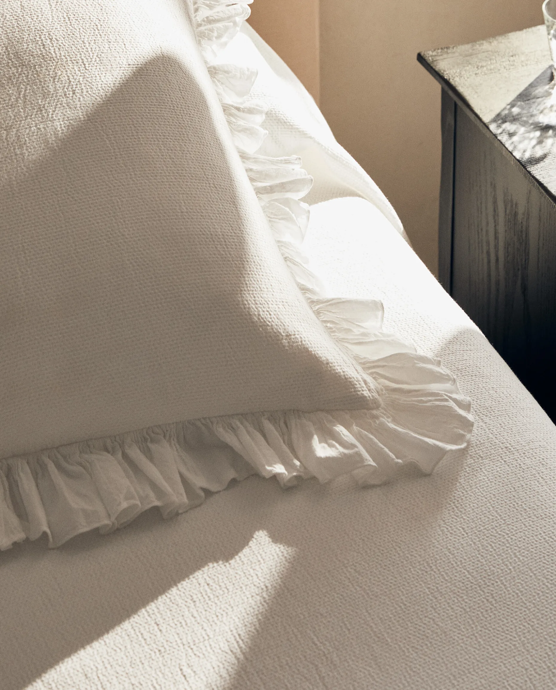 Throw Pillow Cover With Pleated Ruffle