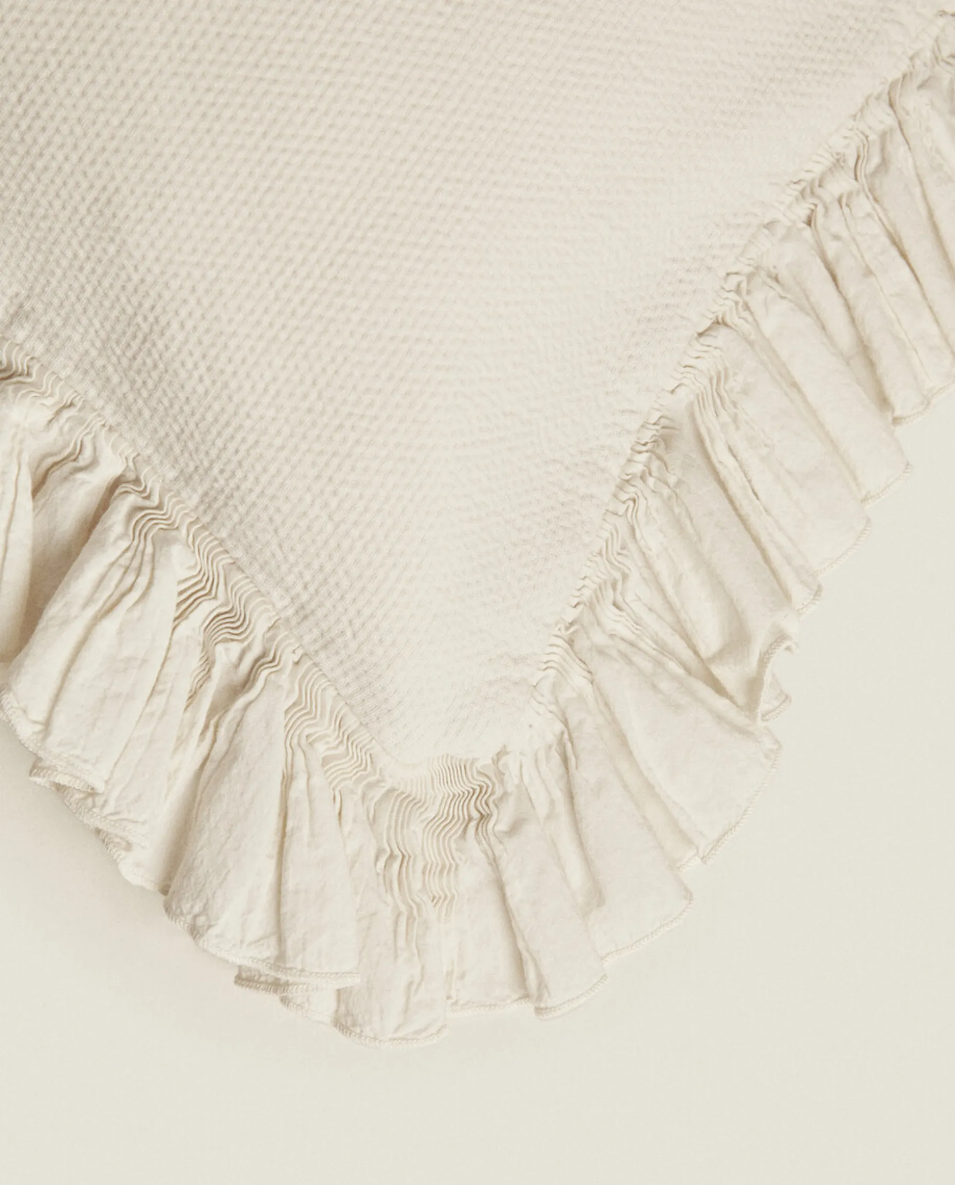 Throw Pillow Cover With Pleated Ruffle
