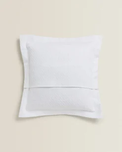 Throw Pillow Cover With Polka Dot Design
