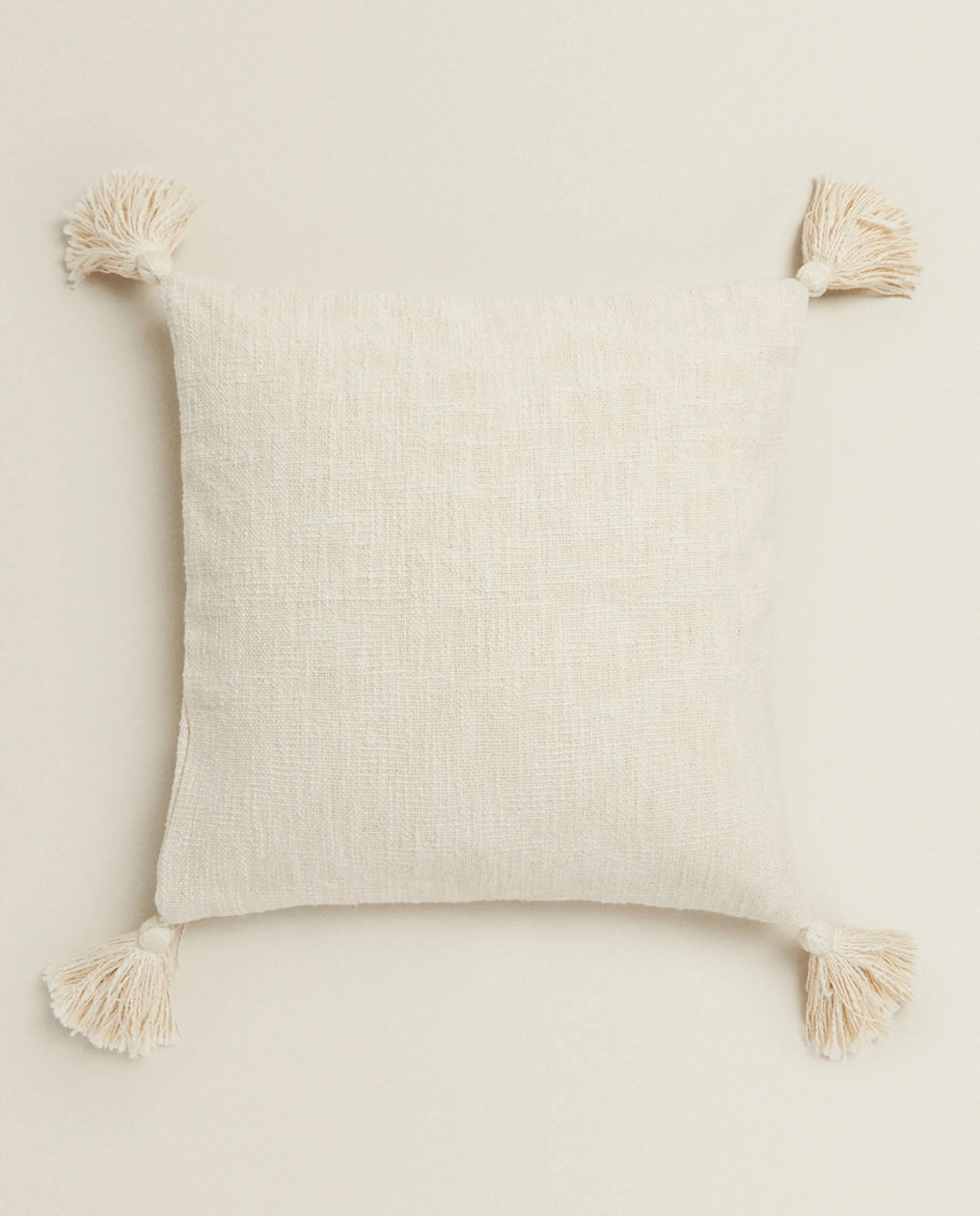 Throw Pillow Cover With Tassels