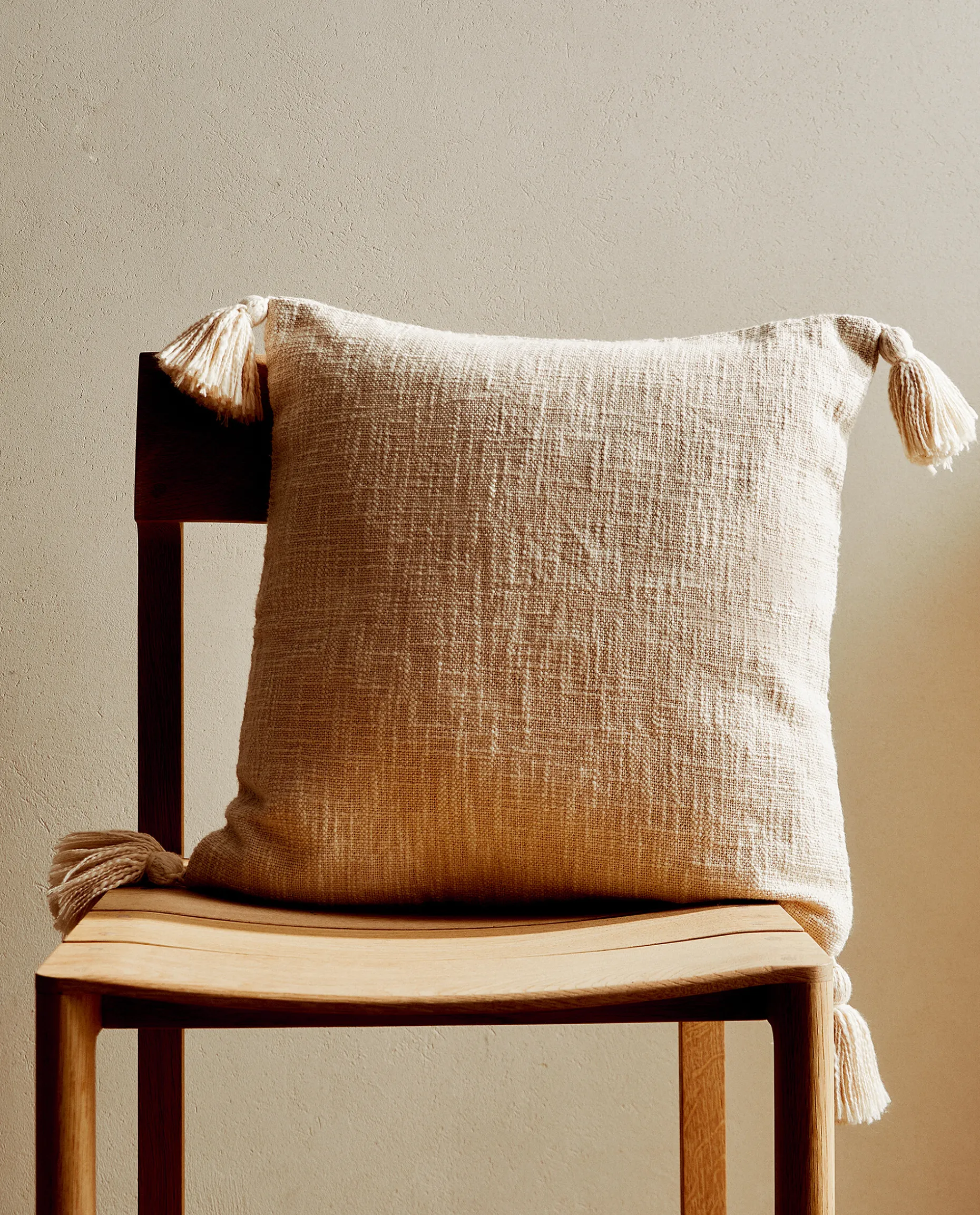Throw Pillow Cover With Tassels