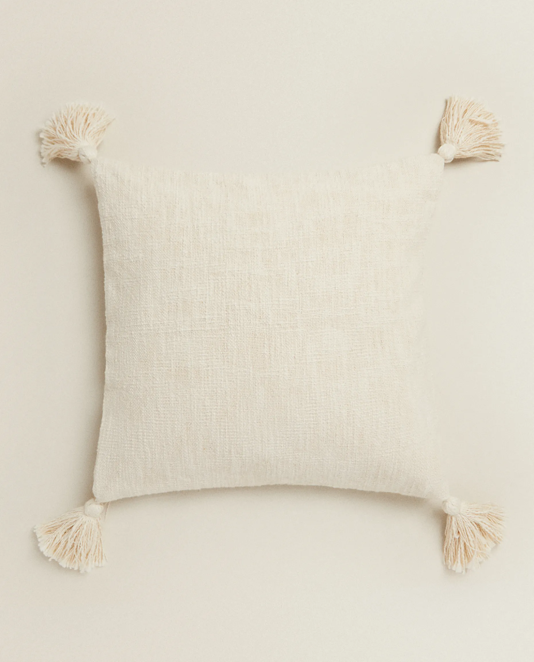Throw Pillow Cover With Tassels
