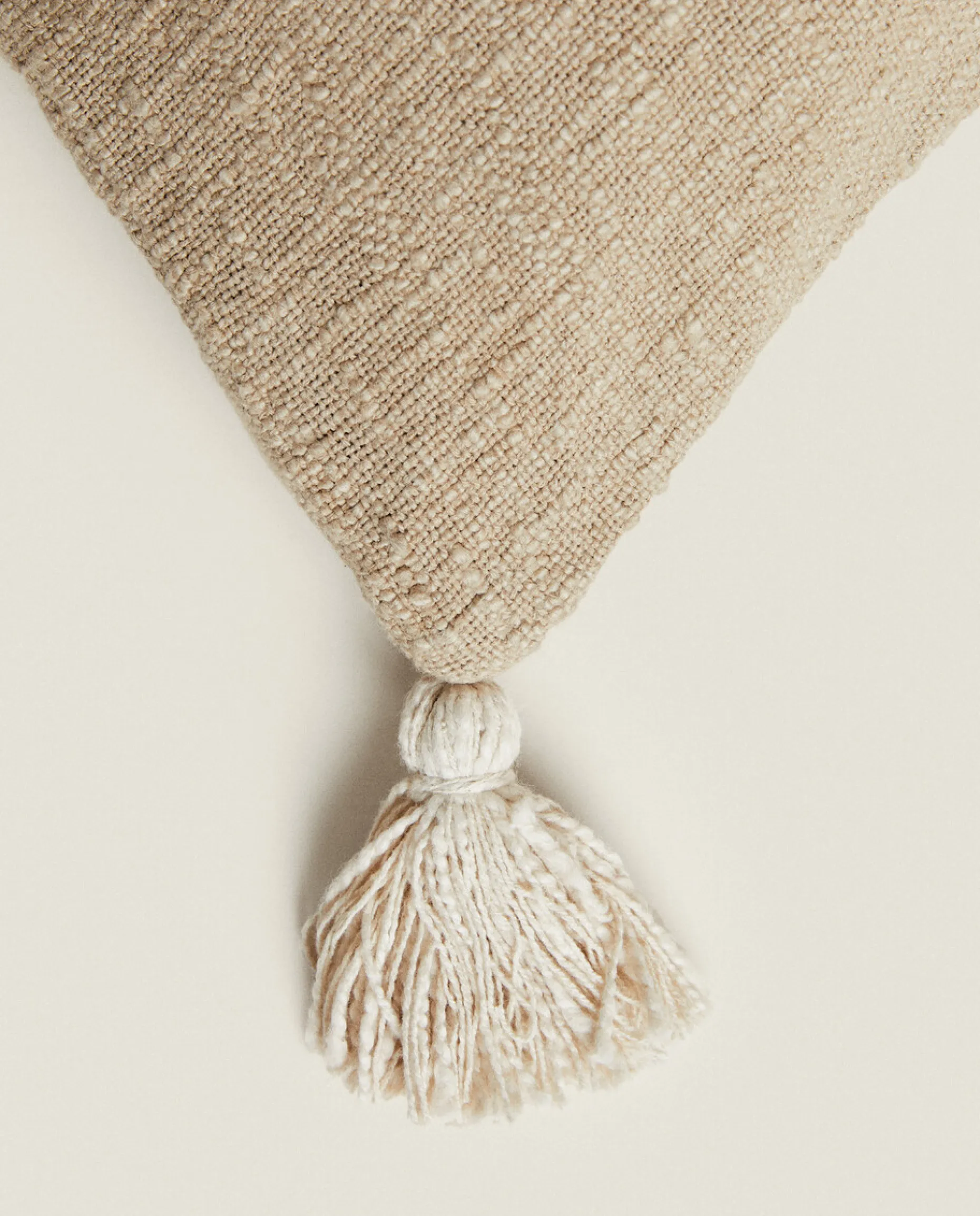 Throw Pillow Cover With Tassels