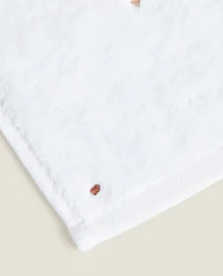Towel With Embroidered Hearts