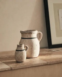 Vase With Handle