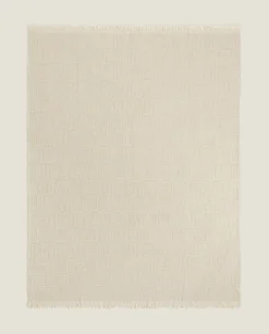 Waffle-Texture Blanket