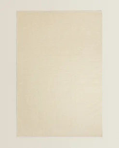 Wavy Woolen Rug