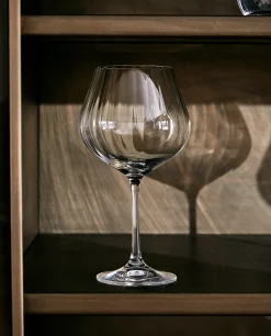 Wavy-Effect Bohemia Crystal Wine Glass