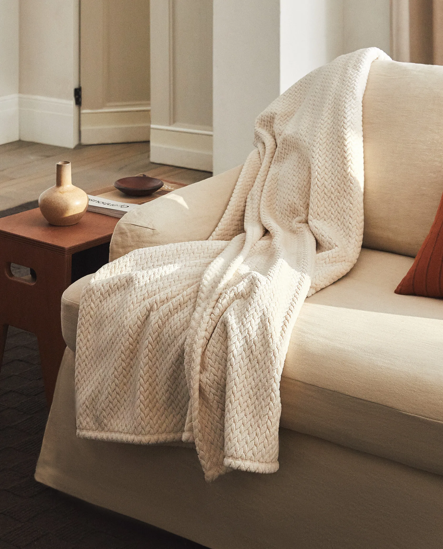 Weave Textured Fleece Blanket