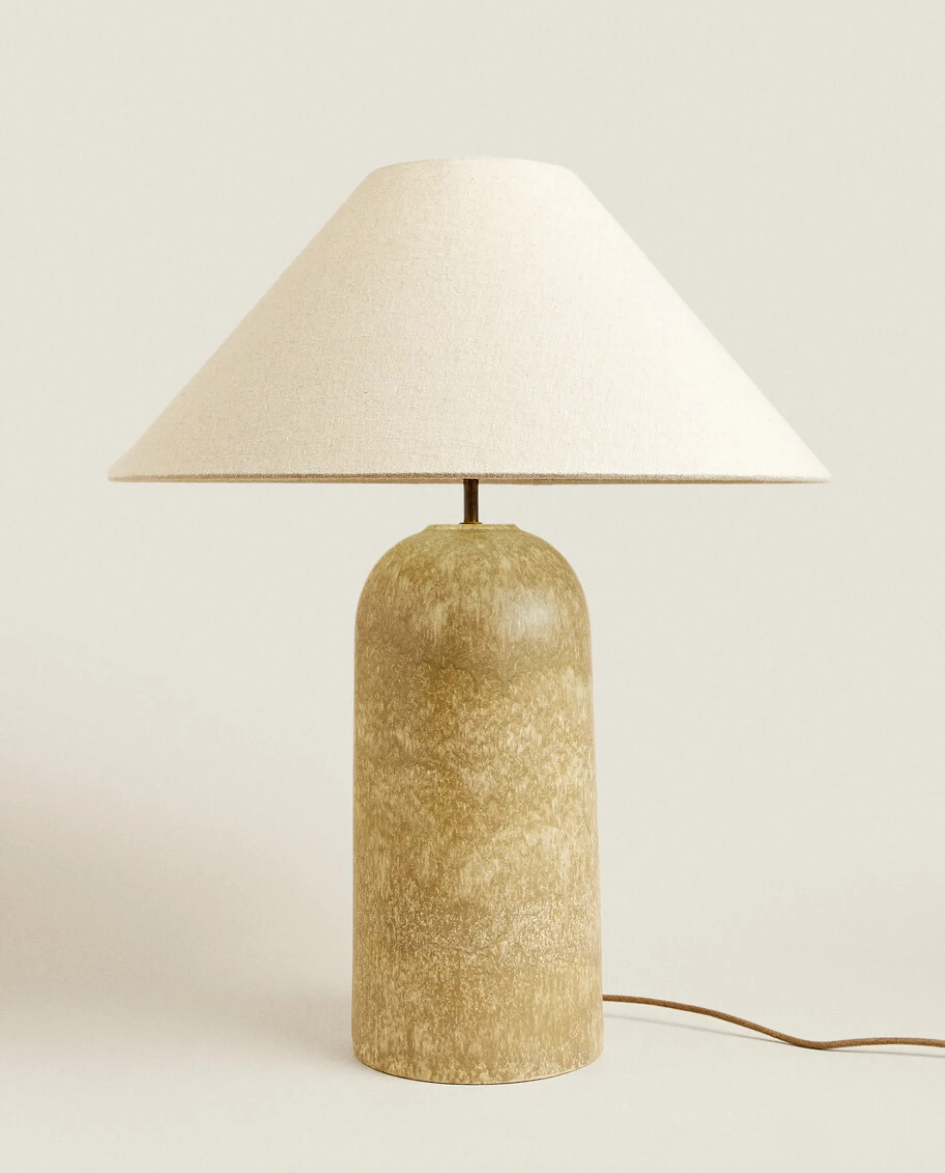 Xl Lamp With Ceramic Stand